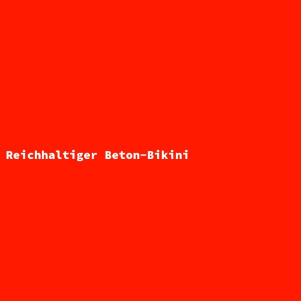Reichhaltiger Beton-Bikini